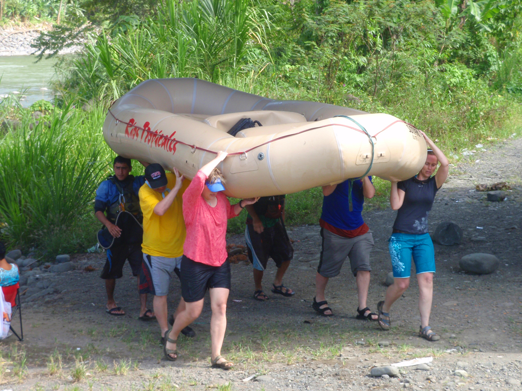 Raftingout_general_51